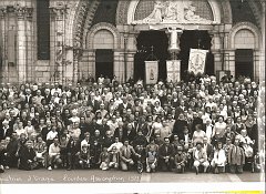 LOURDES 1973 PELERINAGE DES ORANAIS  (2)